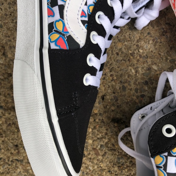 NWT NWB Vans flower checkered women’s size 8 high top woman - Picture 4 of 10